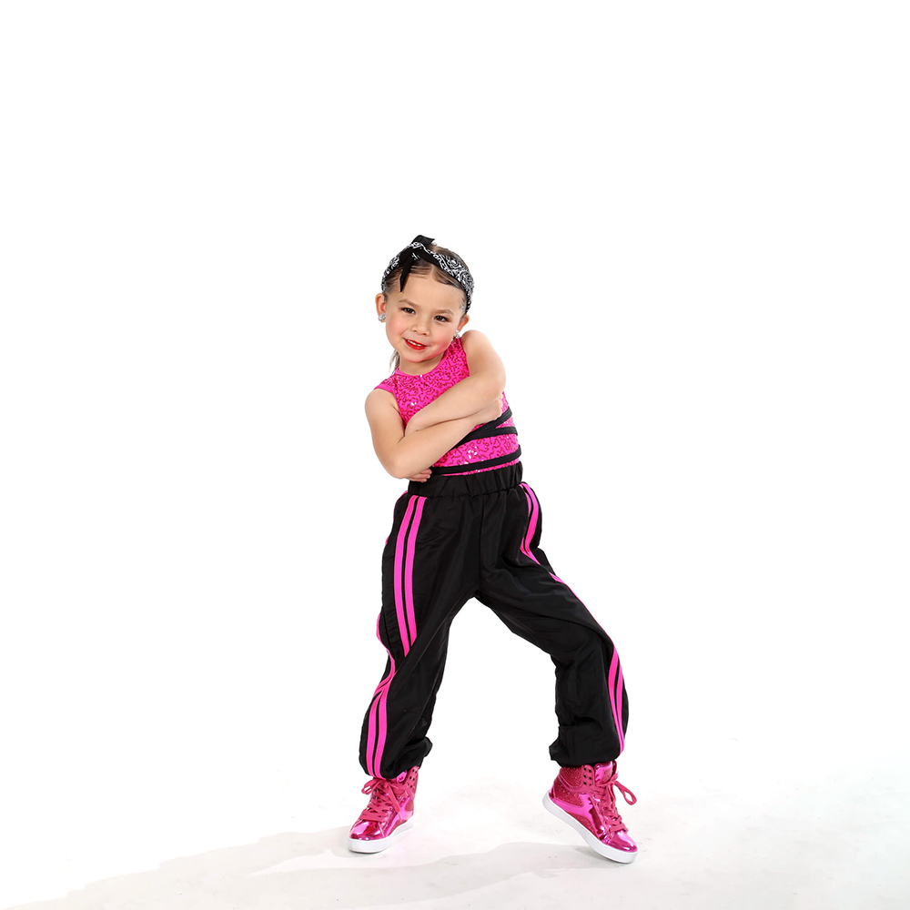 8 year old hip hop dancer at a kids private dance lesson at The Dance Shoppe in Milton