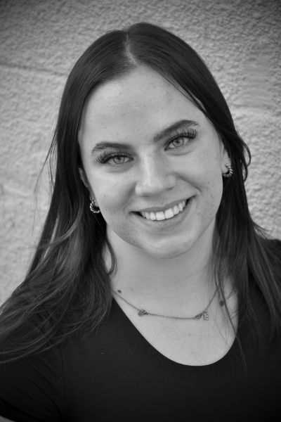 Miss Emma kids dance teacher at the Dance Shoppe in Milton